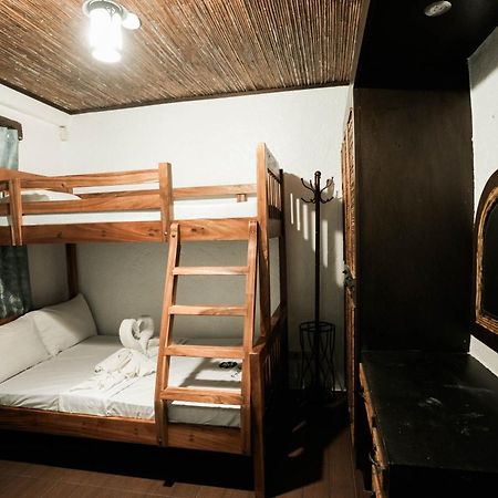 Silang Casa De Celestina Private Resort מראה חיצוני תמונה