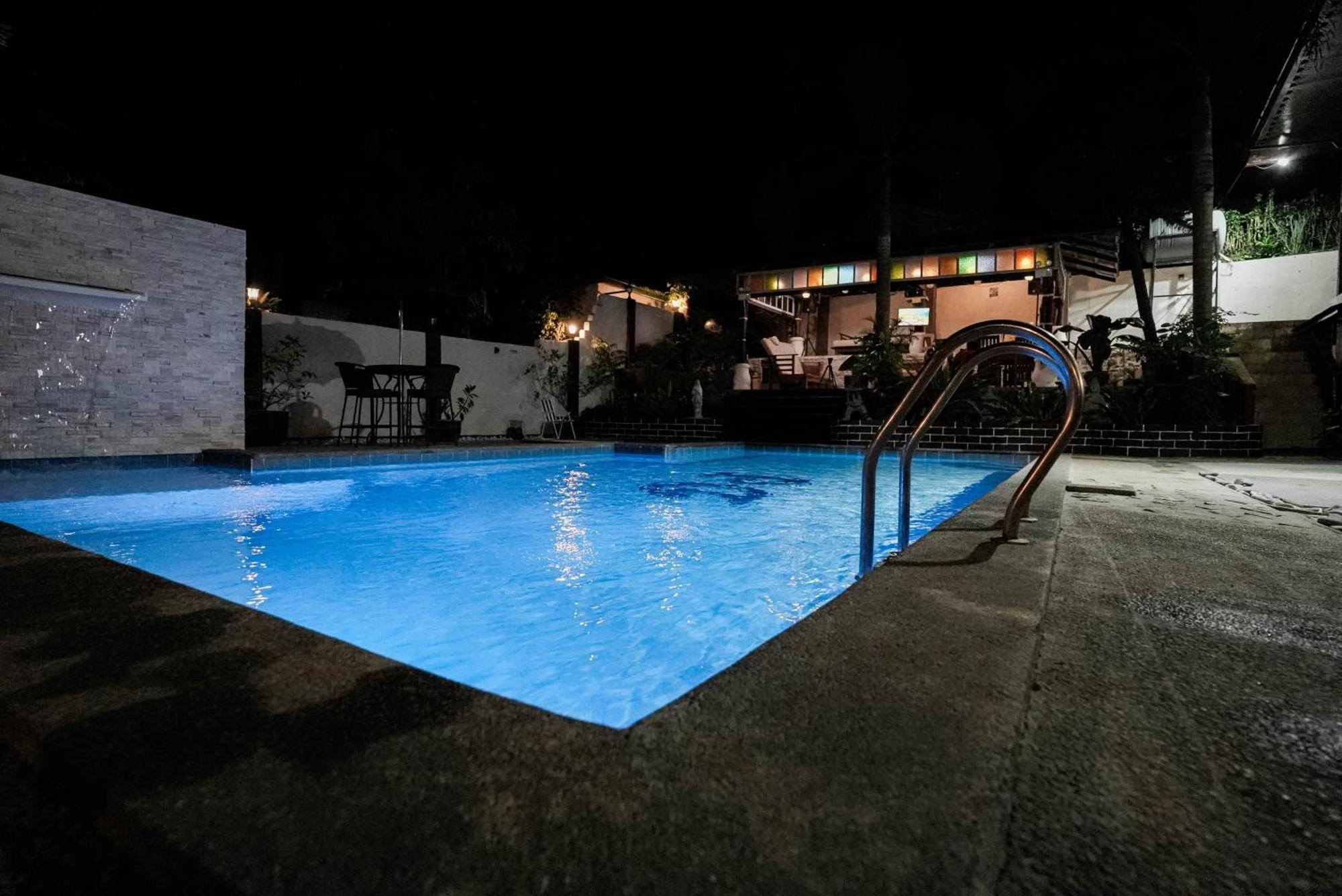 Silang Casa De Celestina Private Resort מראה חיצוני תמונה